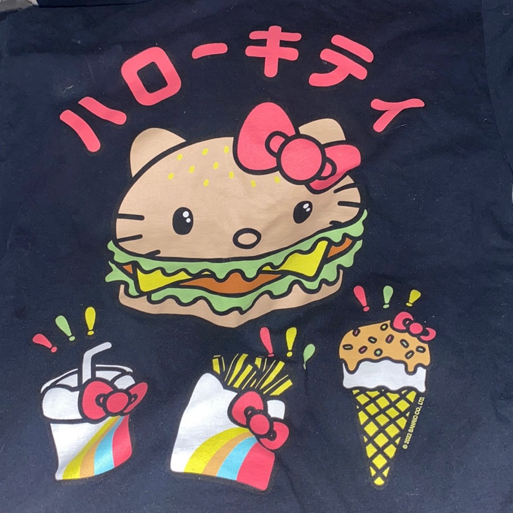 Hello kitty burger shirt